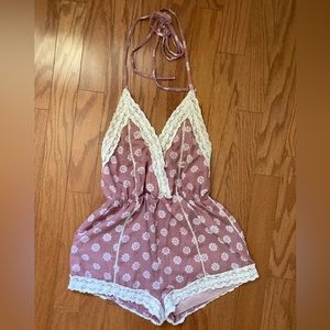 Dusty rose and white floral romper